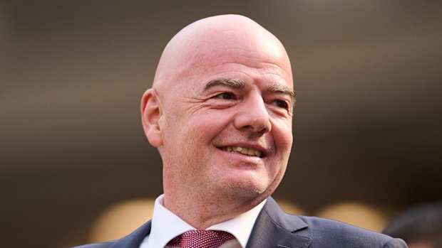 Gianni Infantino sonriendo